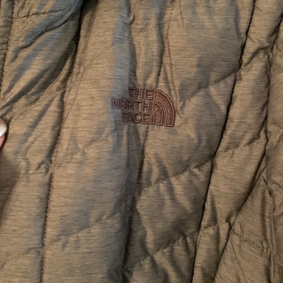 Northface coat - Picture 2 of 15